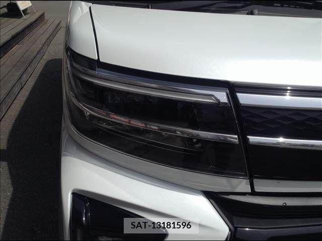 Daihatsu TANTO 2022-10 287167-21