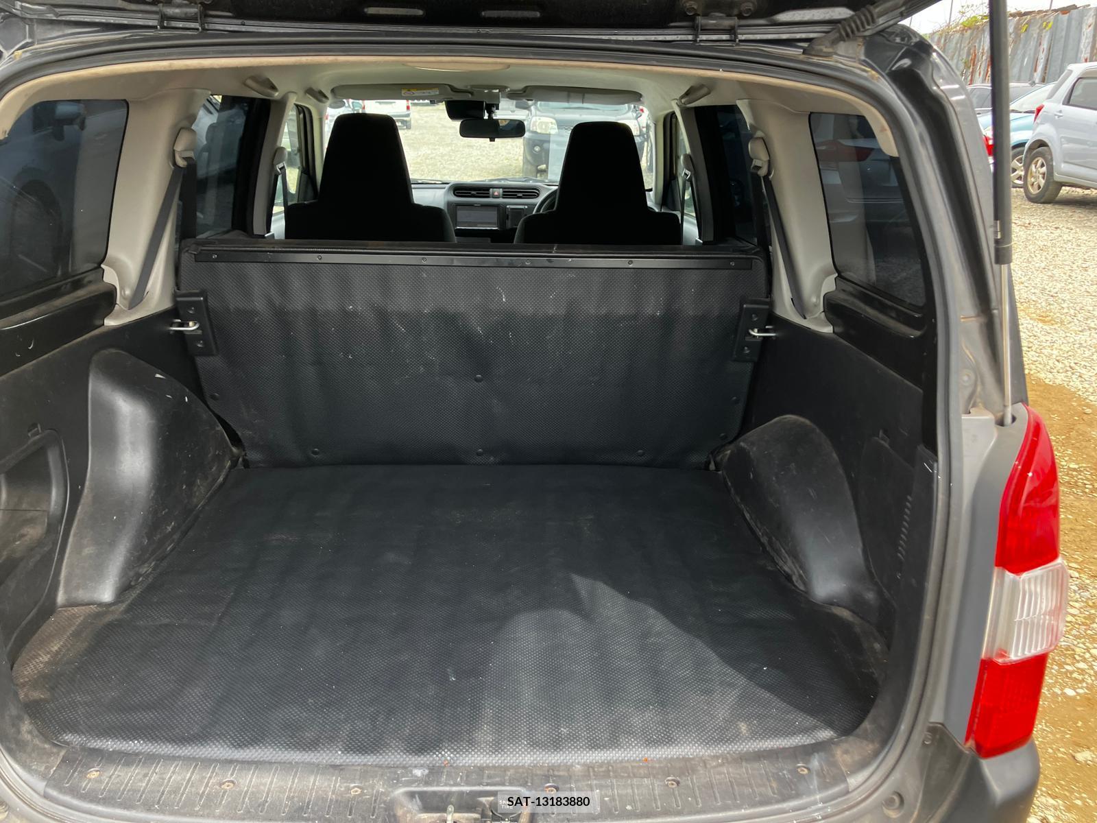 Toyota SUCCEED VAN 2018-12 258300-16