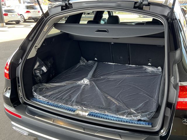 Mercedes Benz E-CLASS 2019-02 190805-17