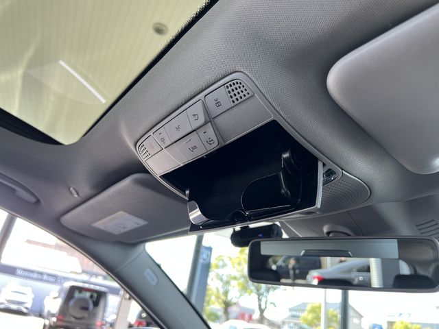 Mercedes Benz E-CLASS 2019-02 190805-13