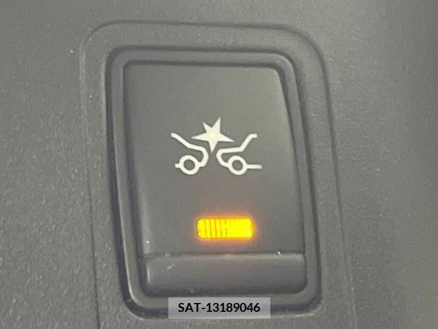 Nissan SERENA 2019-02 217279-7