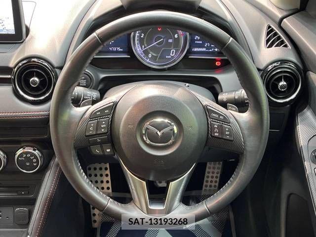 Mazda DEMIO 2015-07 301929-11