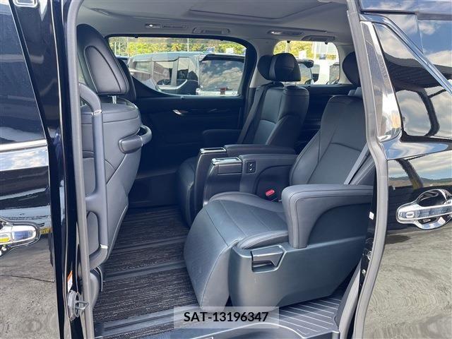 Toyota ALPHARD 2022-09 231334-3