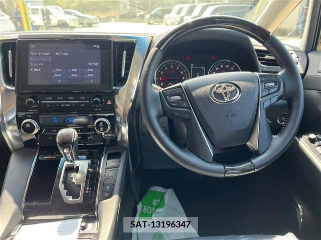 Toyota ALPHARD 2022-09 231334-17