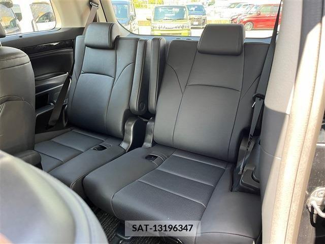 Toyota ALPHARD 2022-09 231334-4