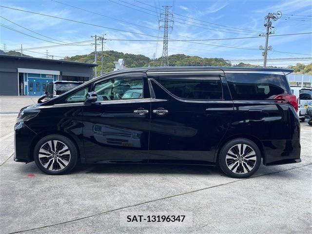 Toyota ALPHARD 2022-09 231334-9