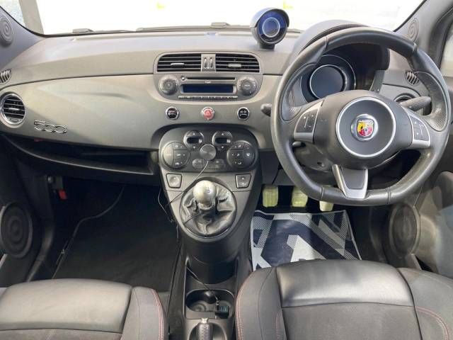 Abarth 595 2015-09 189986-1