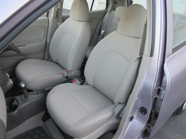 Nissan MARCH 2012-03 1015-25