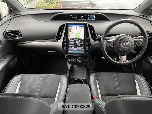 Toyota PRIUS PHV 2018-07 282566-4
