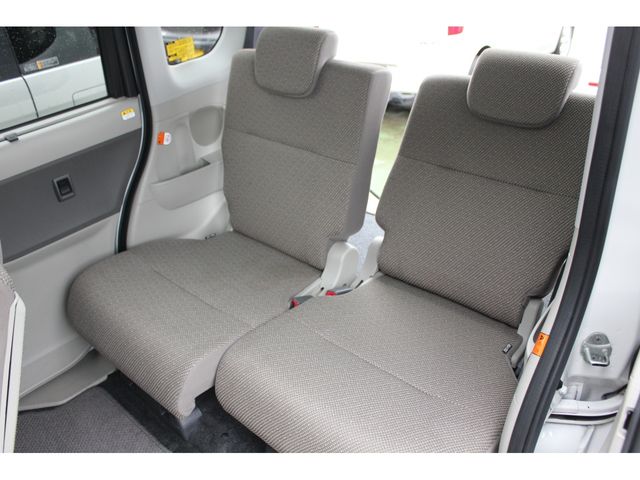 Daihatsu TANTO 2017-05 2989-9