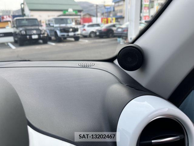 Renault TWINGO 2022-02 236321-14