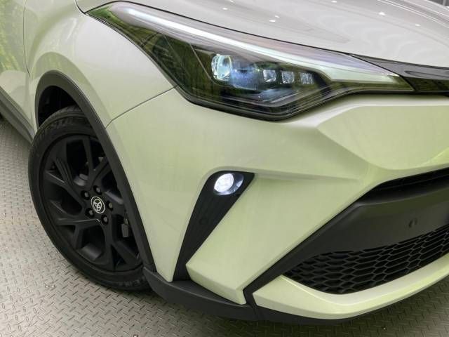 Toyota C-HR 2023-06 190410-12