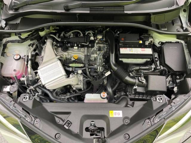 Toyota C-HR 2023-06 190410-18