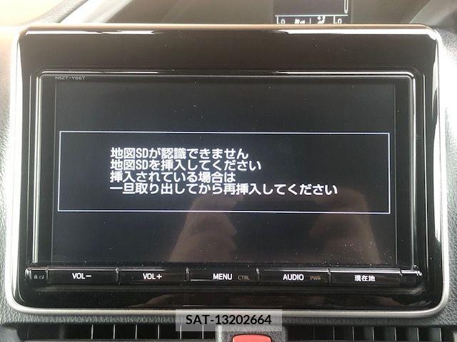 Toyota VOXY 2016-10 378463-4