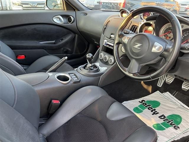 Nissan FAIRLADY Z 2009-06 19533-13