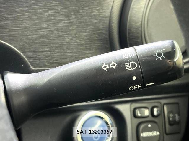 Toyota AQUA 2013-07 292138-5