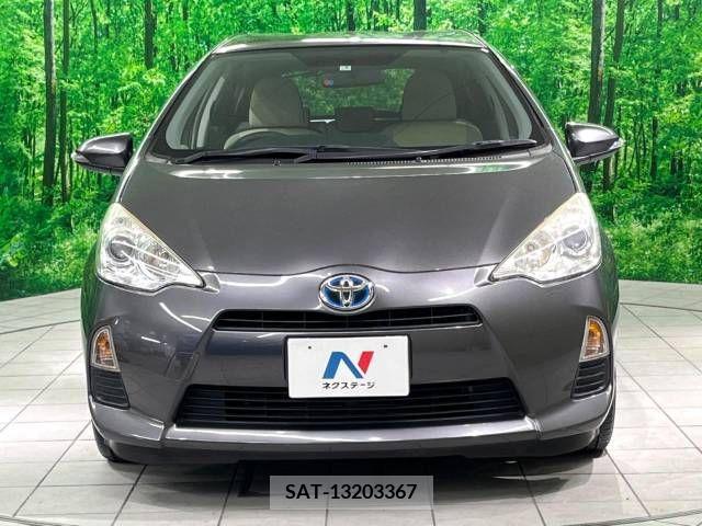 Toyota AQUA 2013-07 292138-14