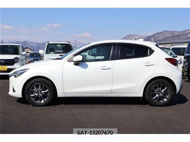 Mazda DEMIO 2019-03 210976-27