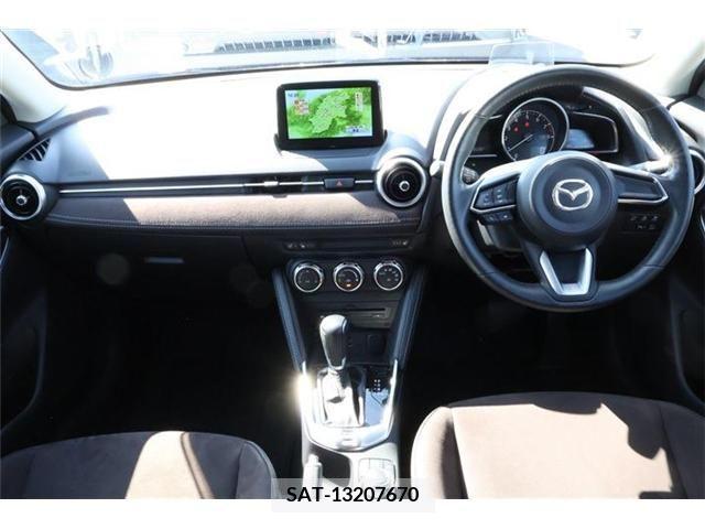 Mazda DEMIO 2019-03 210976-4