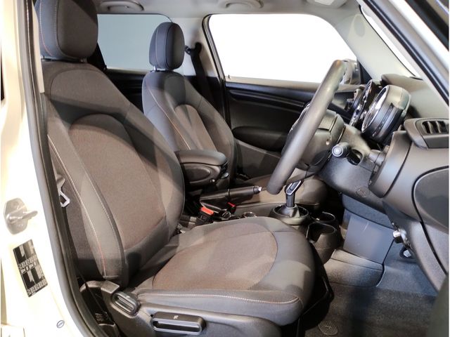 Bmw MINI 2019-03 24593-13