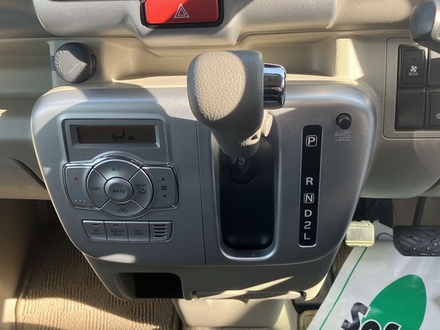 Nissan CLIPPER RIO 2018-03 2098-26