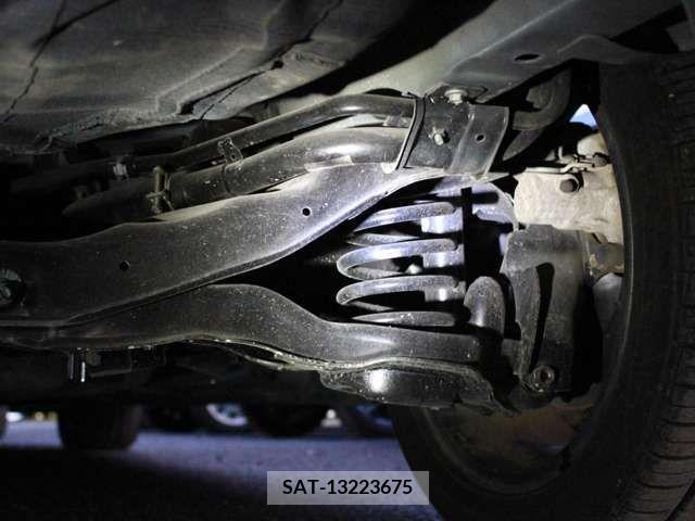 Mazda PREMACY 2014-03 206026-9