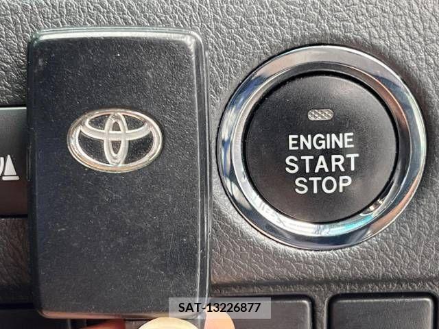 Toyota VELLFIRE 2012-02 369831-10