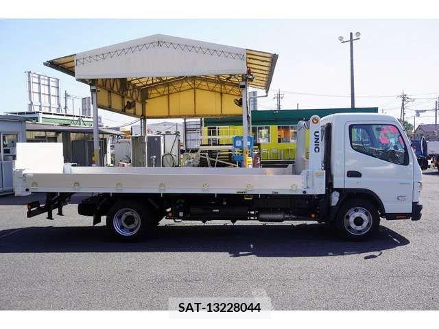 Mitsubishi CANTER 2022-10 263845-4