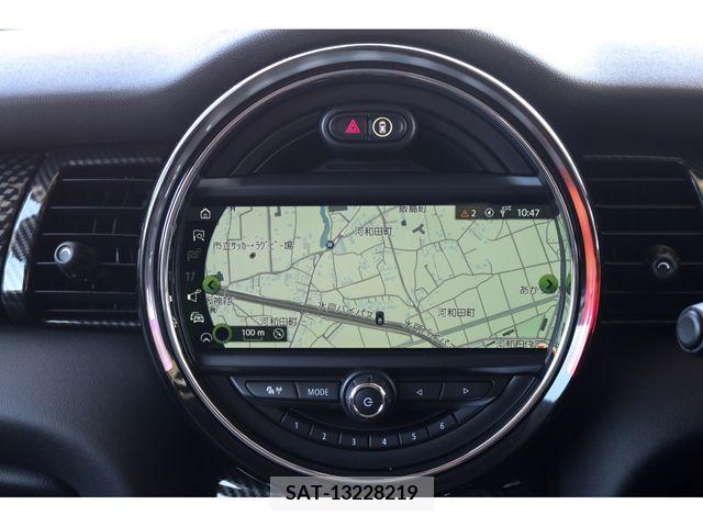 Bmw MINI 2019-01 215144-17