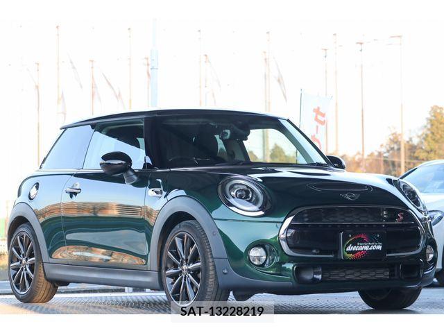 Bmw MINI 2019-01 215144-0