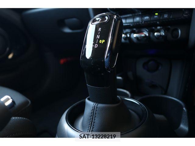 Bmw MINI 2019-01 215144-20