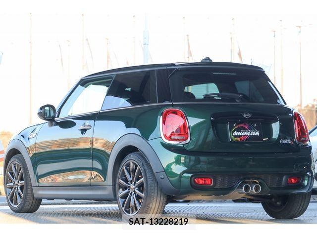 Bmw MINI 2019-01 215144-2