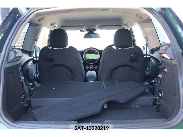 Bmw MINI 2019-01 215144-28