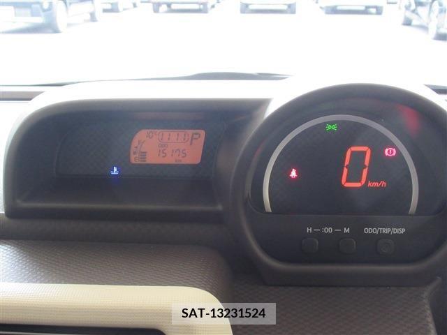 Toyota SPADE 2017-07 220561-8