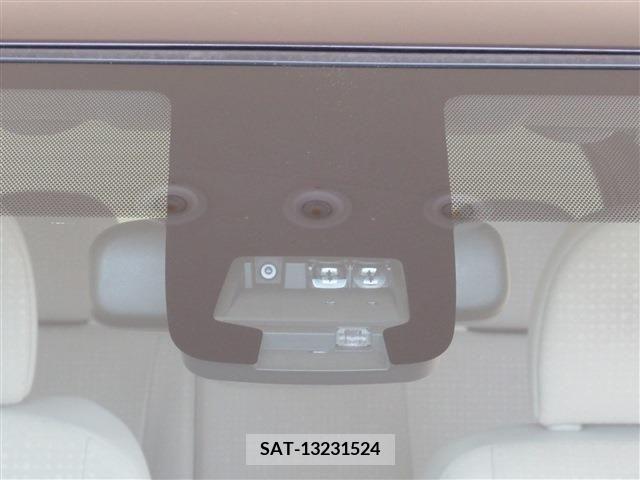 Toyota SPADE 2017-07 220561-5