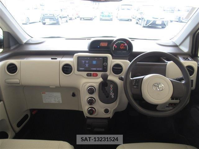 Toyota SPADE 2017-07 220561-1
