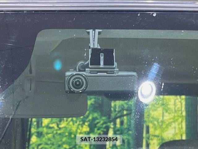 Daihatsu TANTO 2019-10 341646-3