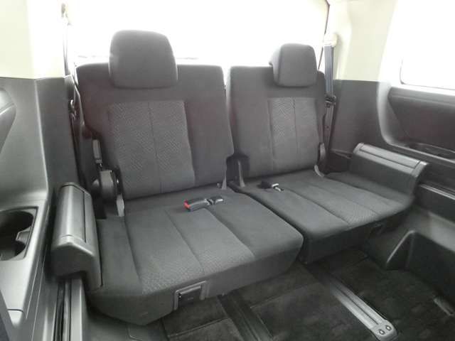 Mitsubishi DELICA D5 2015-08 18154-7