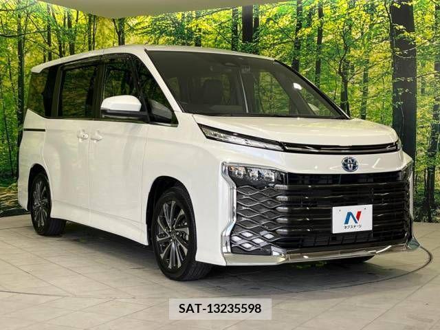 Toyota VOXY HYBRID 2022-10 341512-17
