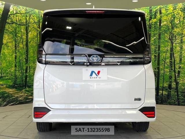 Toyota VOXY HYBRID 2022-10 341512-16