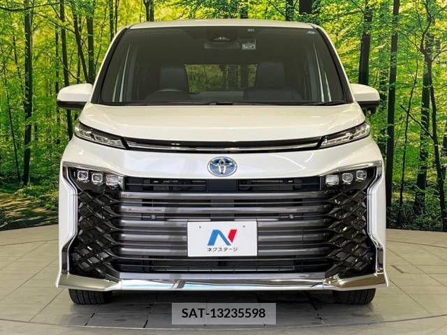 Toyota VOXY HYBRID 2022-10 341512-15