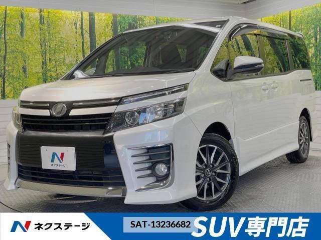 Toyota VOXY 2014-02 379911-0