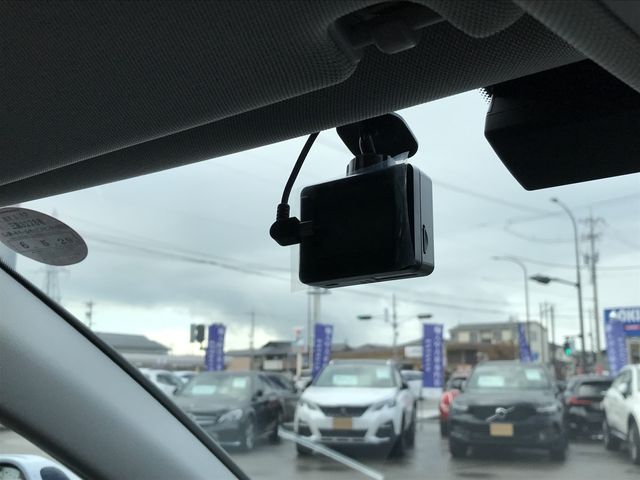 Audi A6 2017-05 184293-24