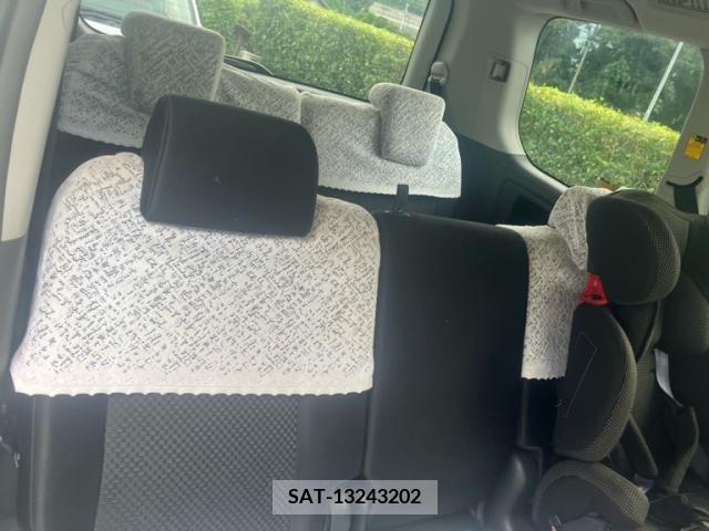 Toyota NOAH 2008-02 392843-15