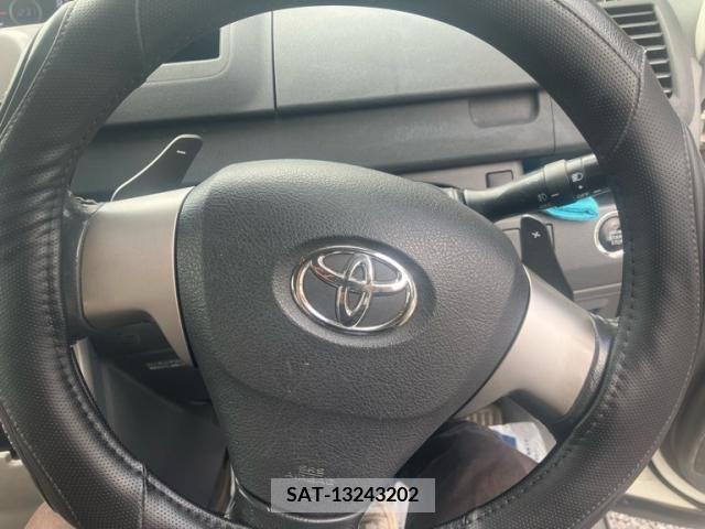 Toyota NOAH 2008-02 392843-18