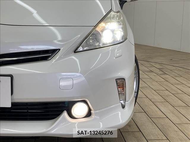 Toyota PRIUS ALPHA 2012-09 222482-18