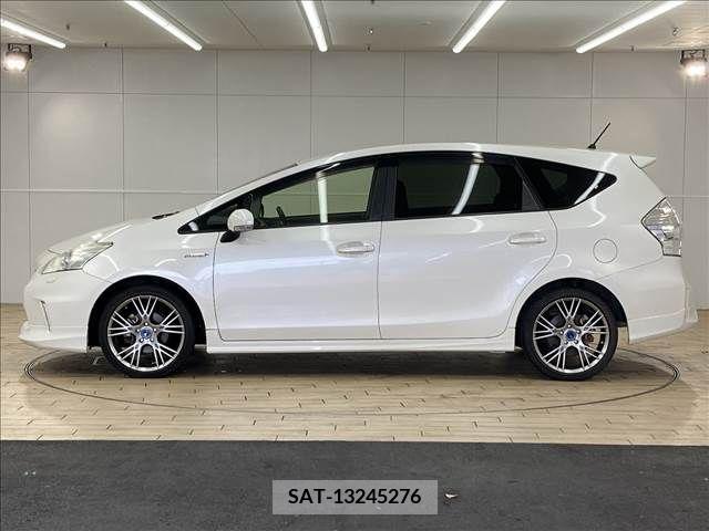 Toyota PRIUS ALPHA 2012-09 222482-15
