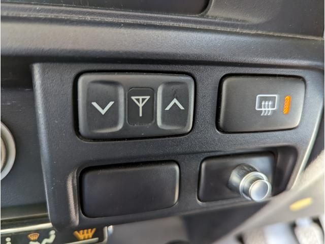 Toyota LAND CRUISER 2015-01 183130-19