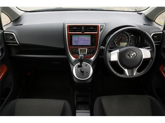 Toyota RACTIS 2015-03 7171-3