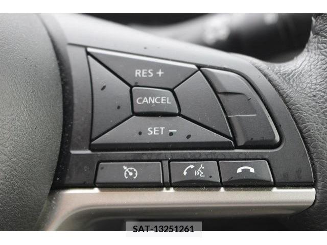 Nissan SERENA 2019-10 284094-2